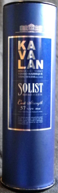 Kavalan
single malt whisky
vinho barrique
Solist
cask strength
non chill-filtered, natural colour
The King Car Distillery - Making Spirits Seriously !
distilled, matured and bottled in Taiwan by King Car I-Land Distillery
King Car Food Industrial Co. Ltd.
57%