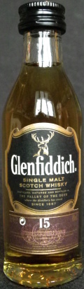 Glenfiddich
single malt scotch whisky
distilled, matured and bottled in
the Valley of the Deer
where the distillery has stoad
since 1887
15 years old
Solera
product of Scotland
William Grant & Sons
distilled, matured and bottled in the Glenfiddich Distillery, Dufftown, Banffshire, Scotland
40%