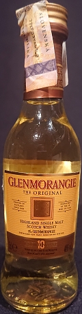 Glenmorangie
The Original
Created in Scotland since 1843
Perfected by the 16 men of Tain
Highland Single Malt
Scotch whisky
The Glenmorangie Distillery Coy, Tain, Ross-Shire
10
Aged ten years
unequalled for purity
delicacy and aroma
40%